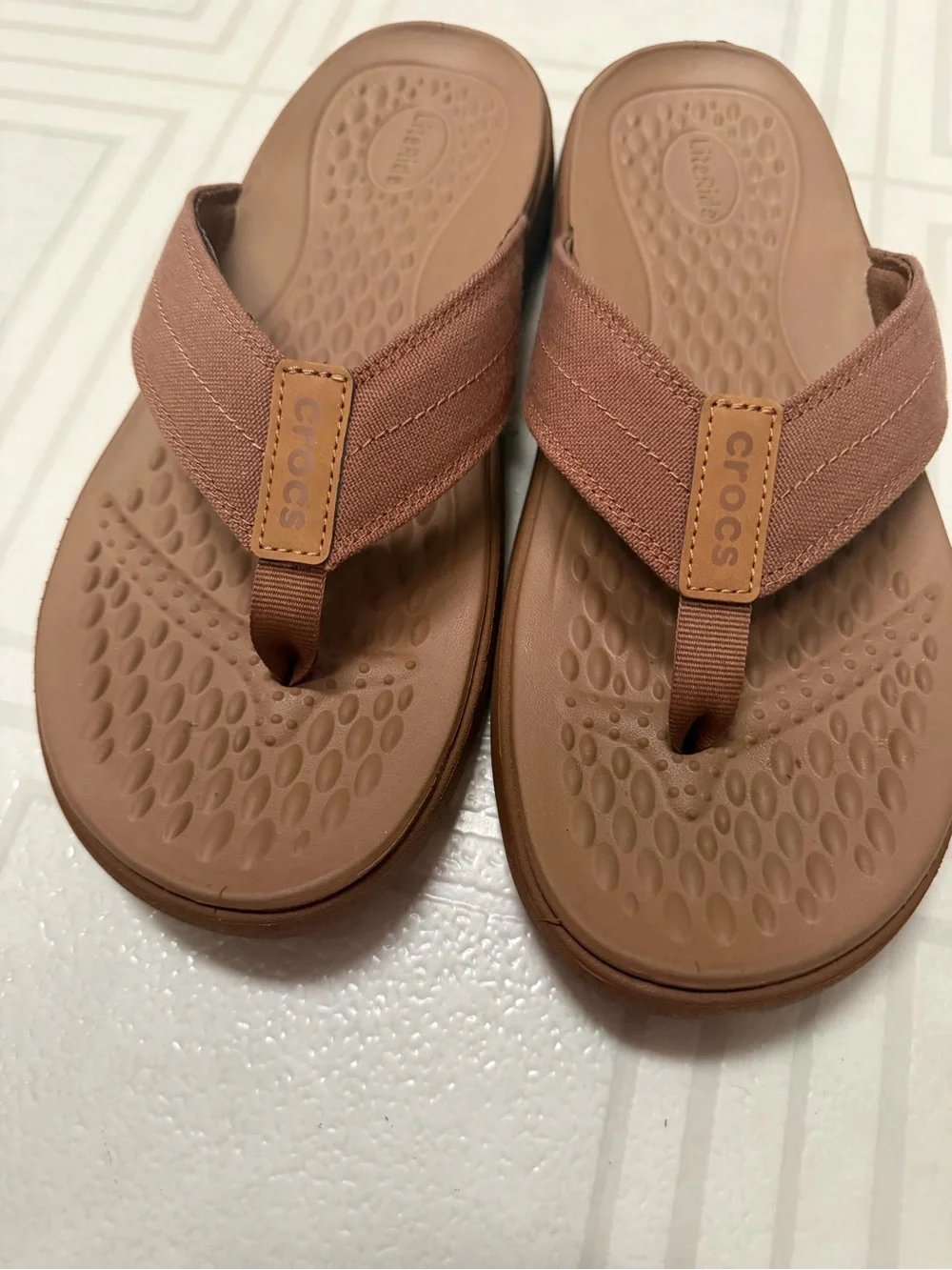 CROCS Men's YUKON VISTA II LiteRide Flip Flop Sandal, Hazelnut, Size 9 - NWOT